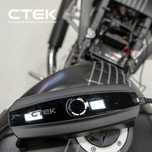 Ladda upp bild till gallerivisning, CTEK, Batteriladdare CS ONE